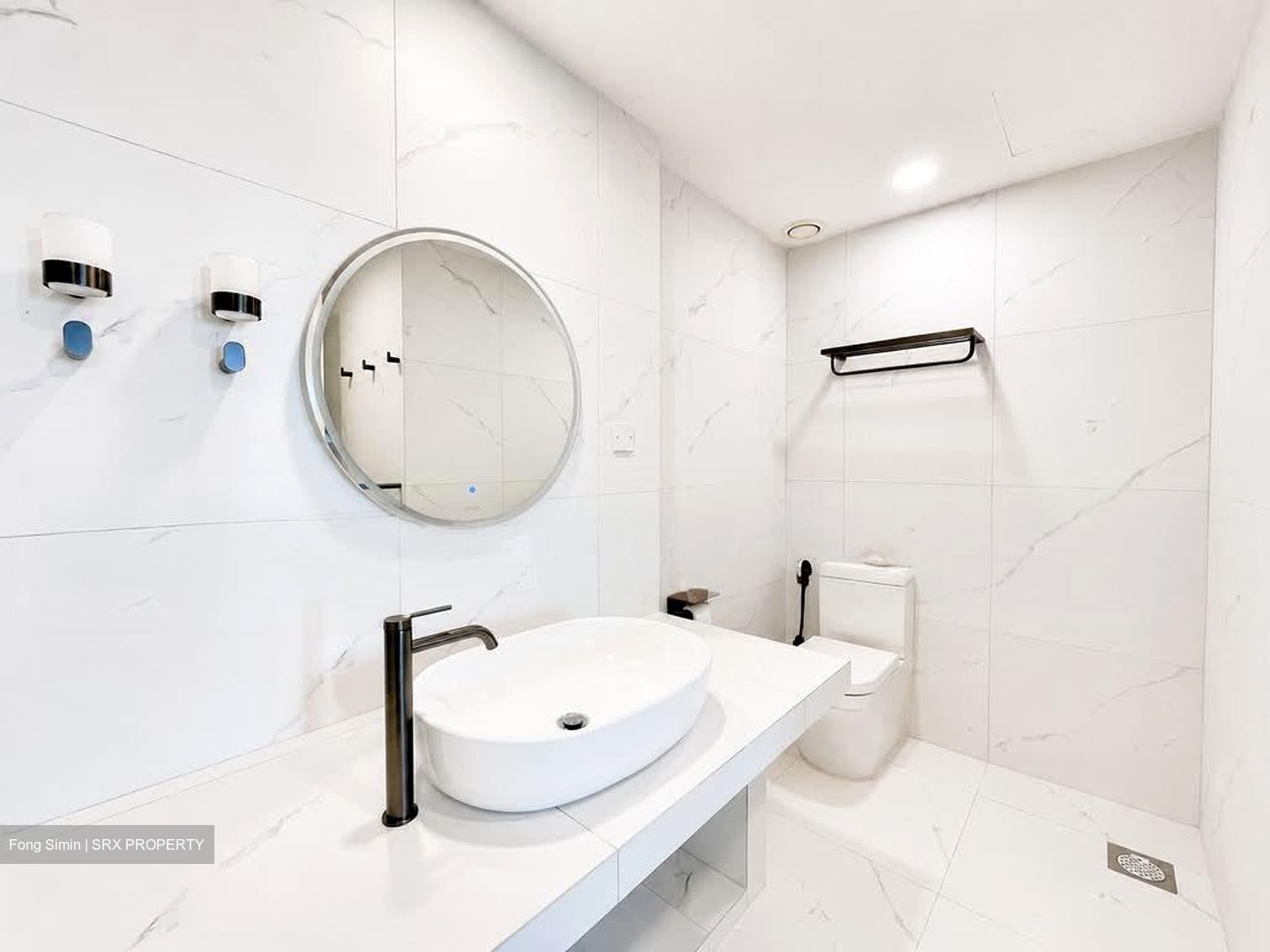 Riverside 48 (D9), Apartment #597827121